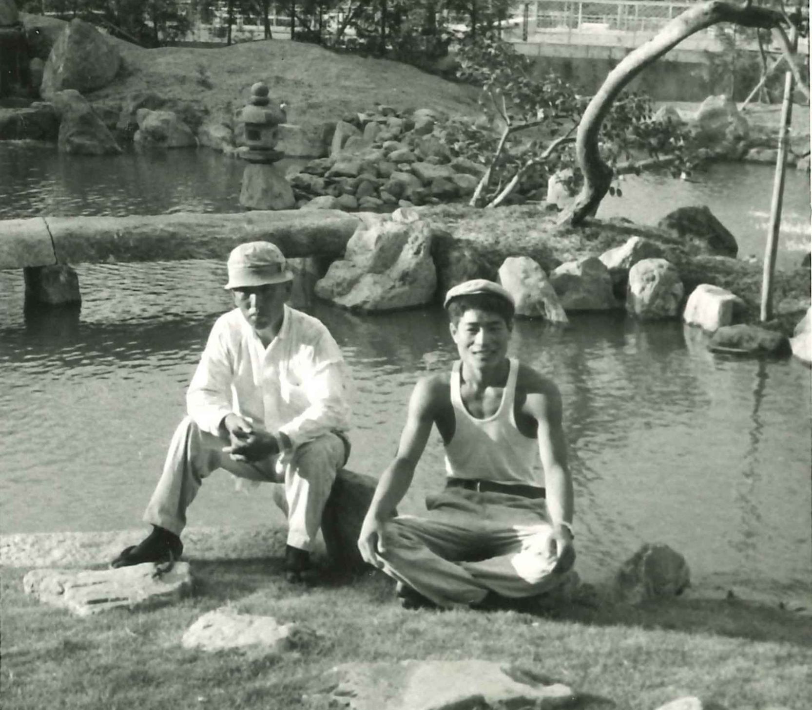 Master Saichi Kojima (left) and Chairman Hiromu Terashita (right) in 1961.